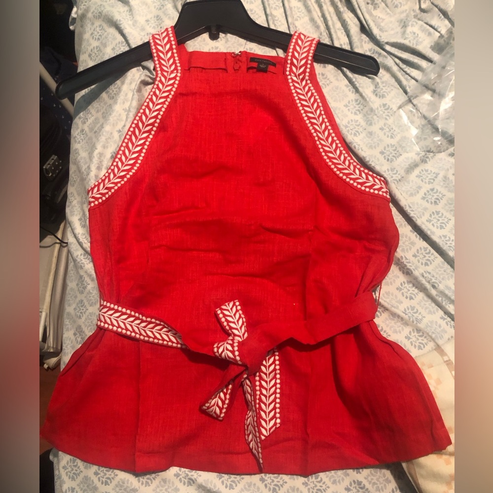 Ann Taylor sleeveless Top with waist band